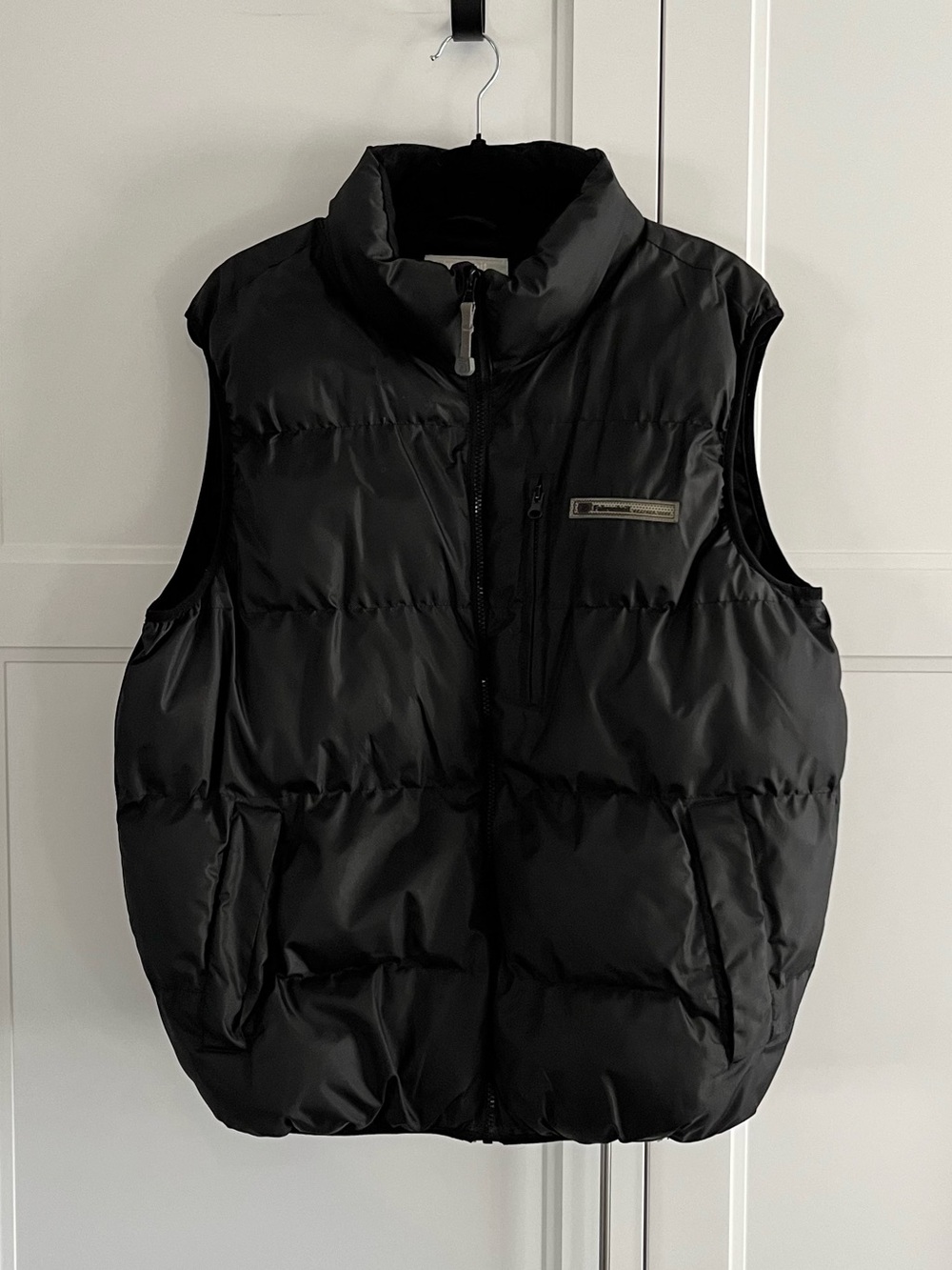 Vintage Fahrenheit Black Quilted Puffer Vest  size M